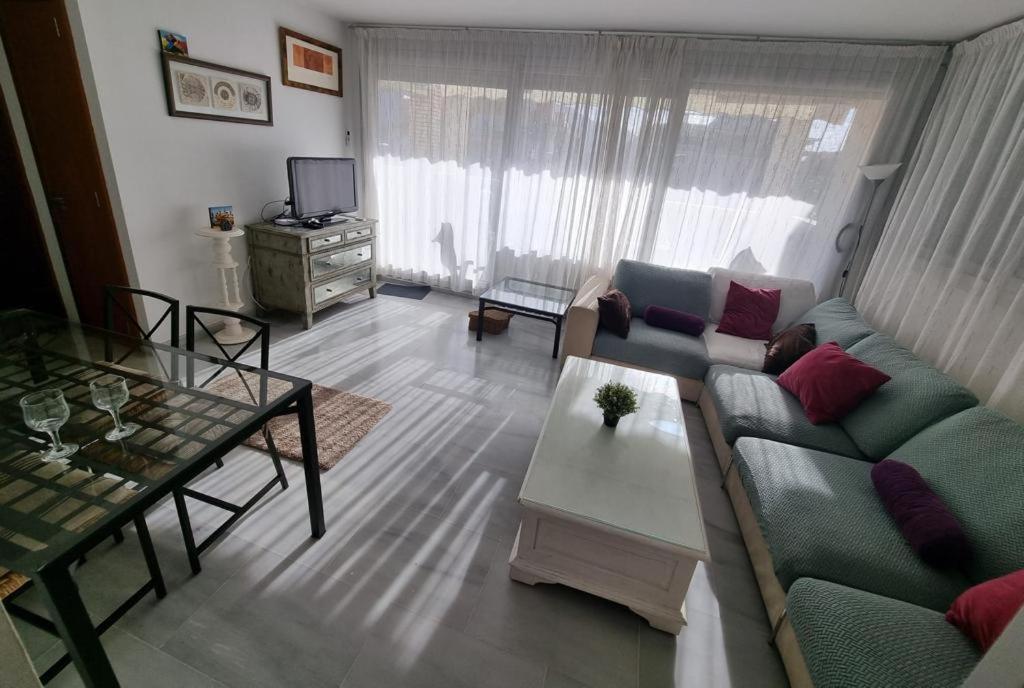 Apartamentos Elegance Dénia Exterior foto