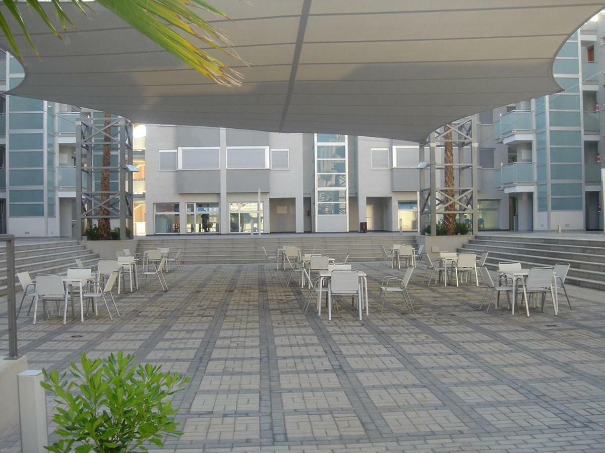 Apartamentos Elegance Dénia Exterior foto